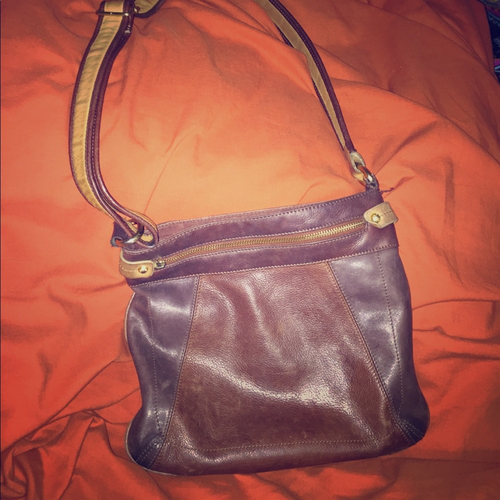 LIZ CLAIBORNE LEATHER 💯% Leather Patched Satchel